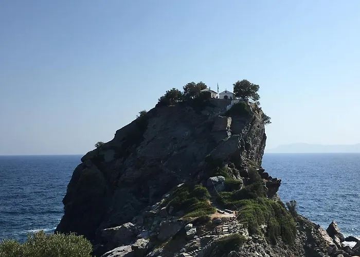 Case de vacanță The Music House With Pool *